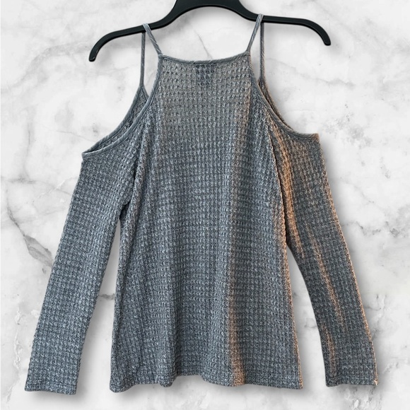 Rue 21 Waffle Knit Cold Shoulder Sweater Top Soft Cozy Gray Y2K Size M - Picture 4 of 8
